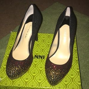 Women’s shoes